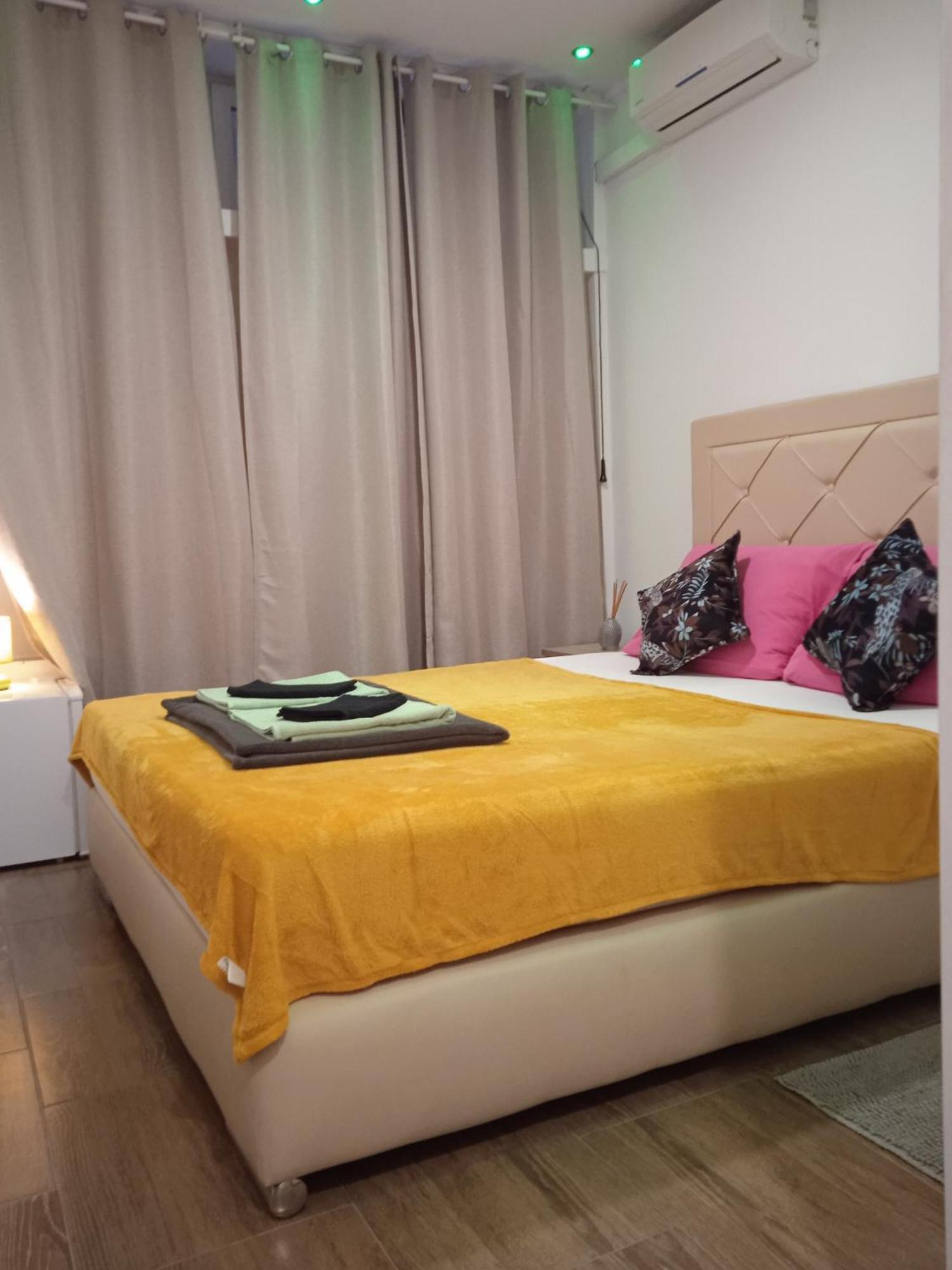 Dioklecijan Delux Hostel Split Ngoại thất bức ảnh