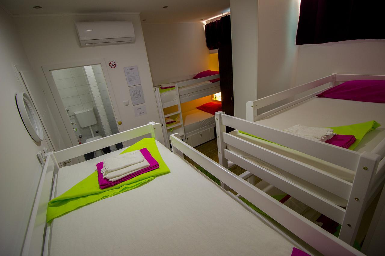 Dioklecijan Delux Hostel Split Ngoại thất bức ảnh