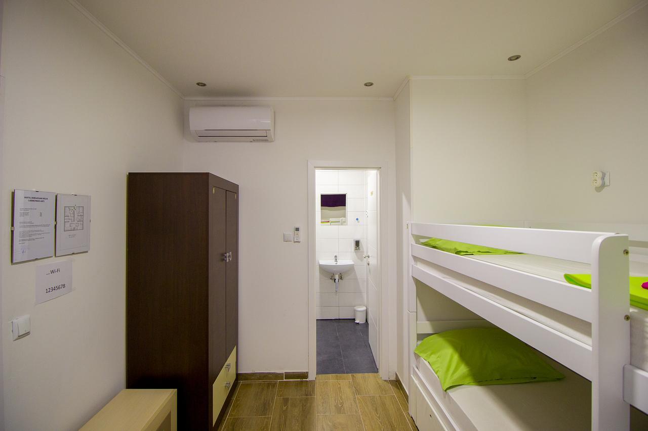 Dioklecijan Delux Hostel Split Ngoại thất bức ảnh